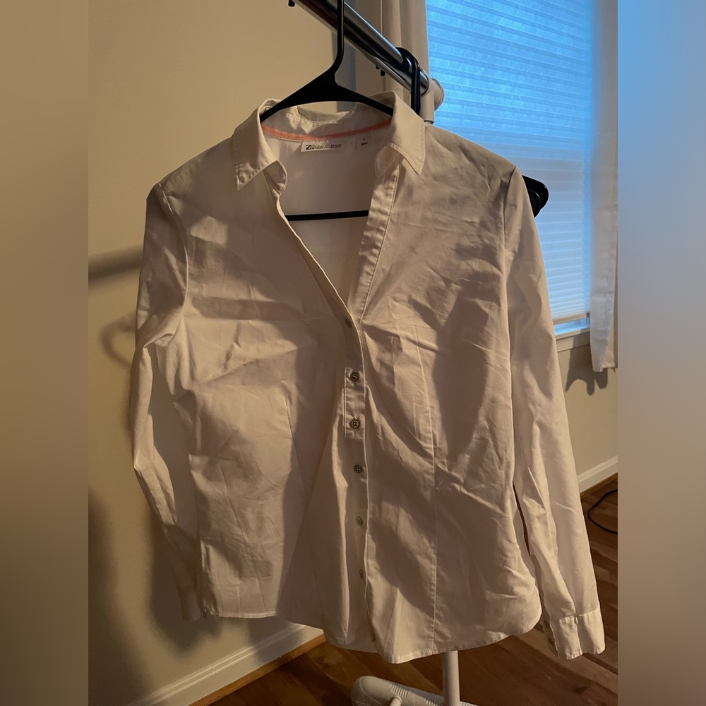 Shirt 7TH Avenue Design Studio size small.